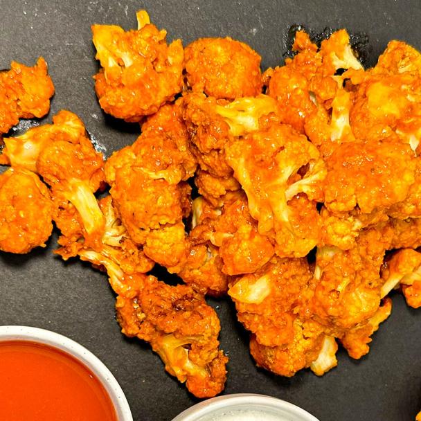 Recipe Air Fryer Oat Flour Crusted Buffalo Cauliflower