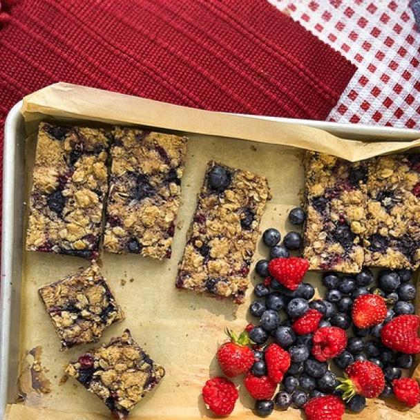 Recipe Berry Crumb Bars